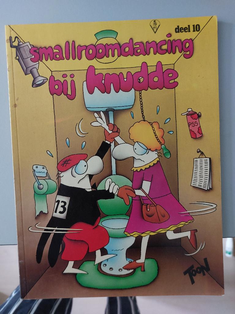 smallroomdancing bij Knudde, deel 10, Boeken, Stripboeken, Eén stripboek, Ophalen of Verzenden