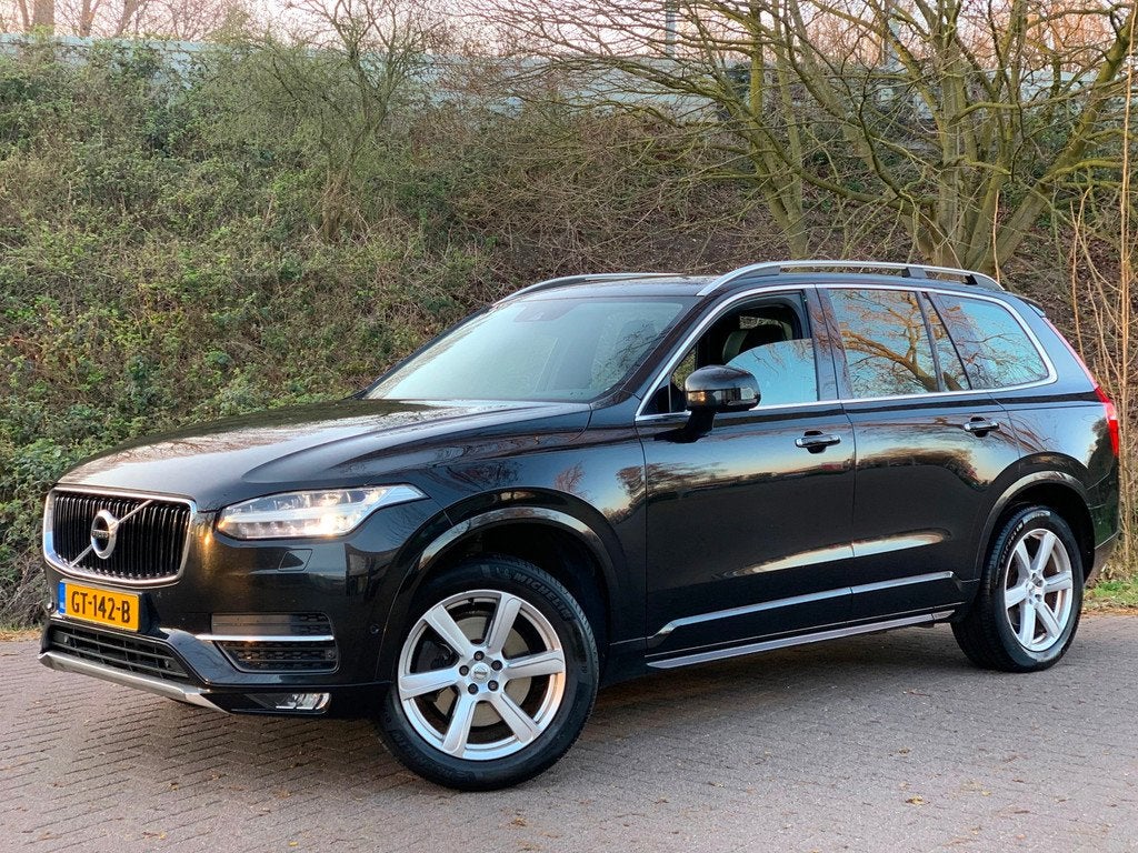 Volvo XC90 2.0 D5 AWD R-Design 224PK 7 PERS DEALER ONDERHOUD, Auto's, Volvo, Gebruikt, Euro 6, 4 cilinders, 1969 cc