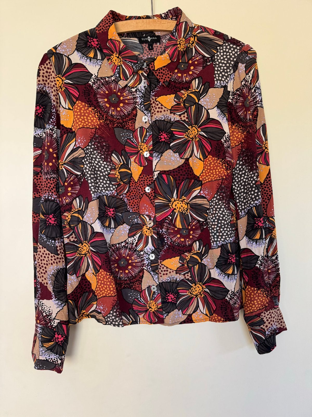 Surkana blouse maat L met bloemenprint, Kleding | Dames, Verzenden, Zo goed als nieuw, Maat 42/44 (L), Meerkleurig