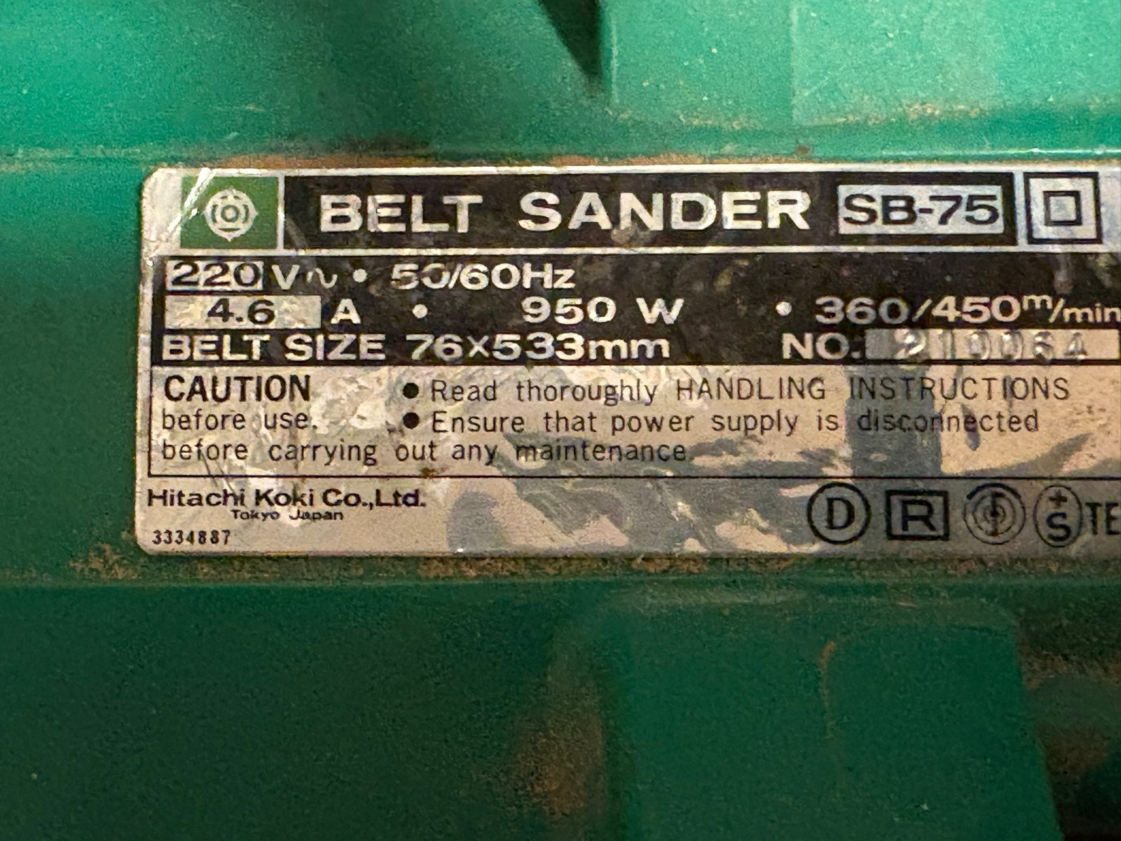 Hitachi SB-75 Bandschuurmachine 950W met stofzak, Doe-het-zelf en Verbouw, Gereedschap | Schuurmachines, Ophalen, Zo goed als nieuw