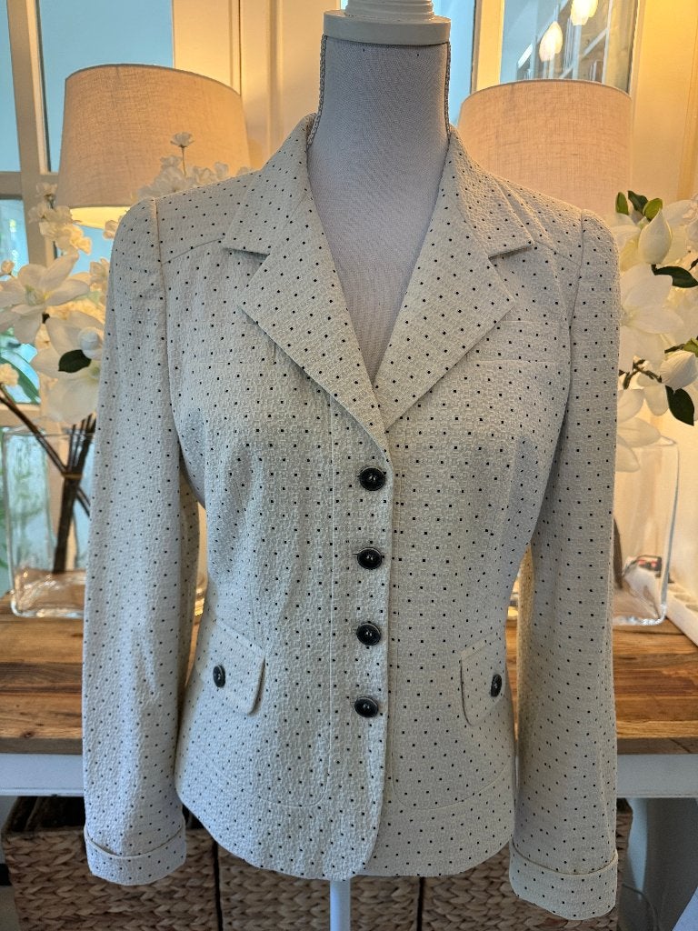 Chique, Wit jasje Max Mara, 38-40/M, ZGAN., Kleding | Dames, Verzenden, Nieuw, Maat 38/40 (M), Wit