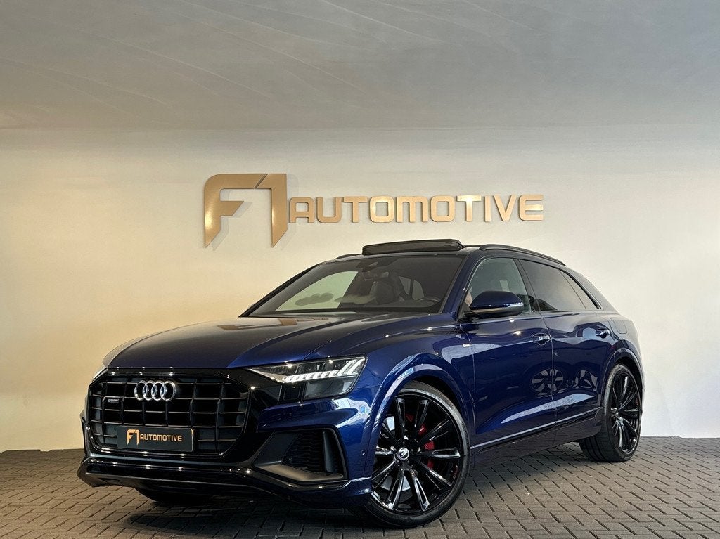 Audi Q8 55 TFSI e quattro S Line Pano|B&O|RS Seat|Trekhaak, Auto's, Audi, Automaat, 14 kWh, Gebruikt, 2995 cc