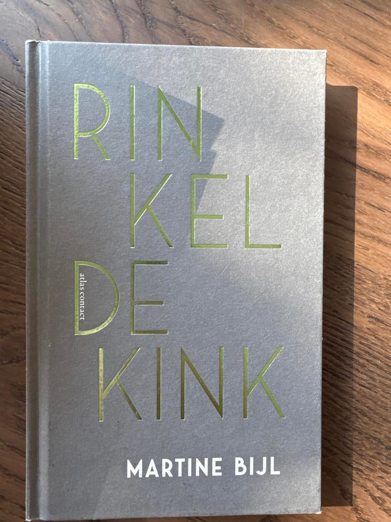 Rinkel de kink - Martine Bijl, Boeken, Ophalen of Verzenden, Zo goed als nieuw, Nederland