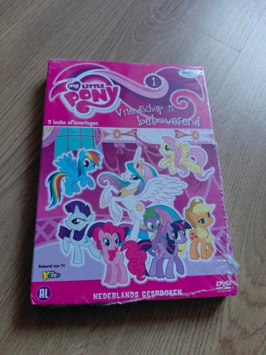 My Little Pony deel 1 Vriendschap is betoverend. IN SEAL., Tekenfilm, Ophalen of Verzenden, Nieuw in verpakking, Alle leeftijden