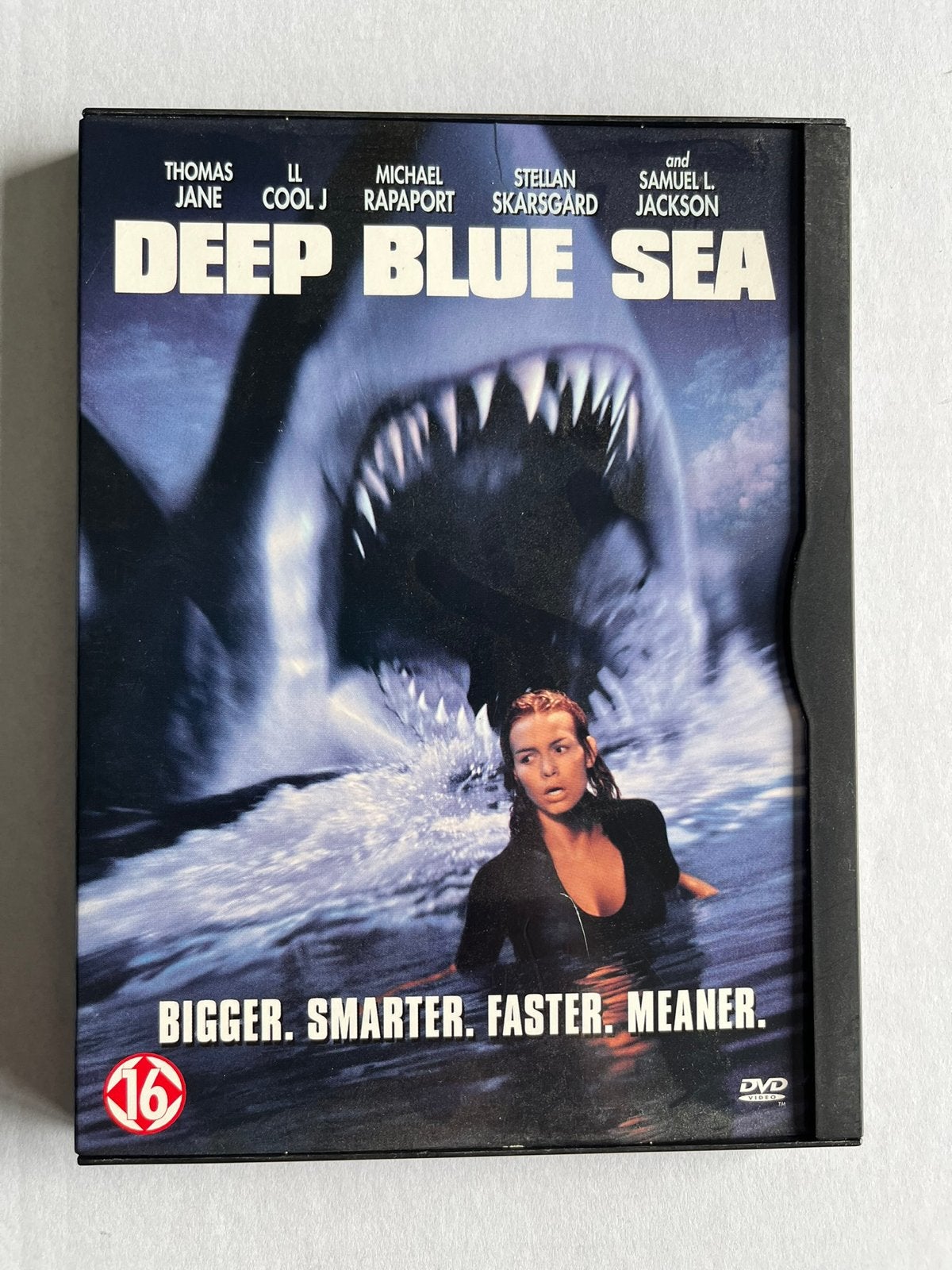 Deep Blue Sea DVD, Vanaf 16 jaar, Nederlands, Actiethriller, Ophalen of Verzenden