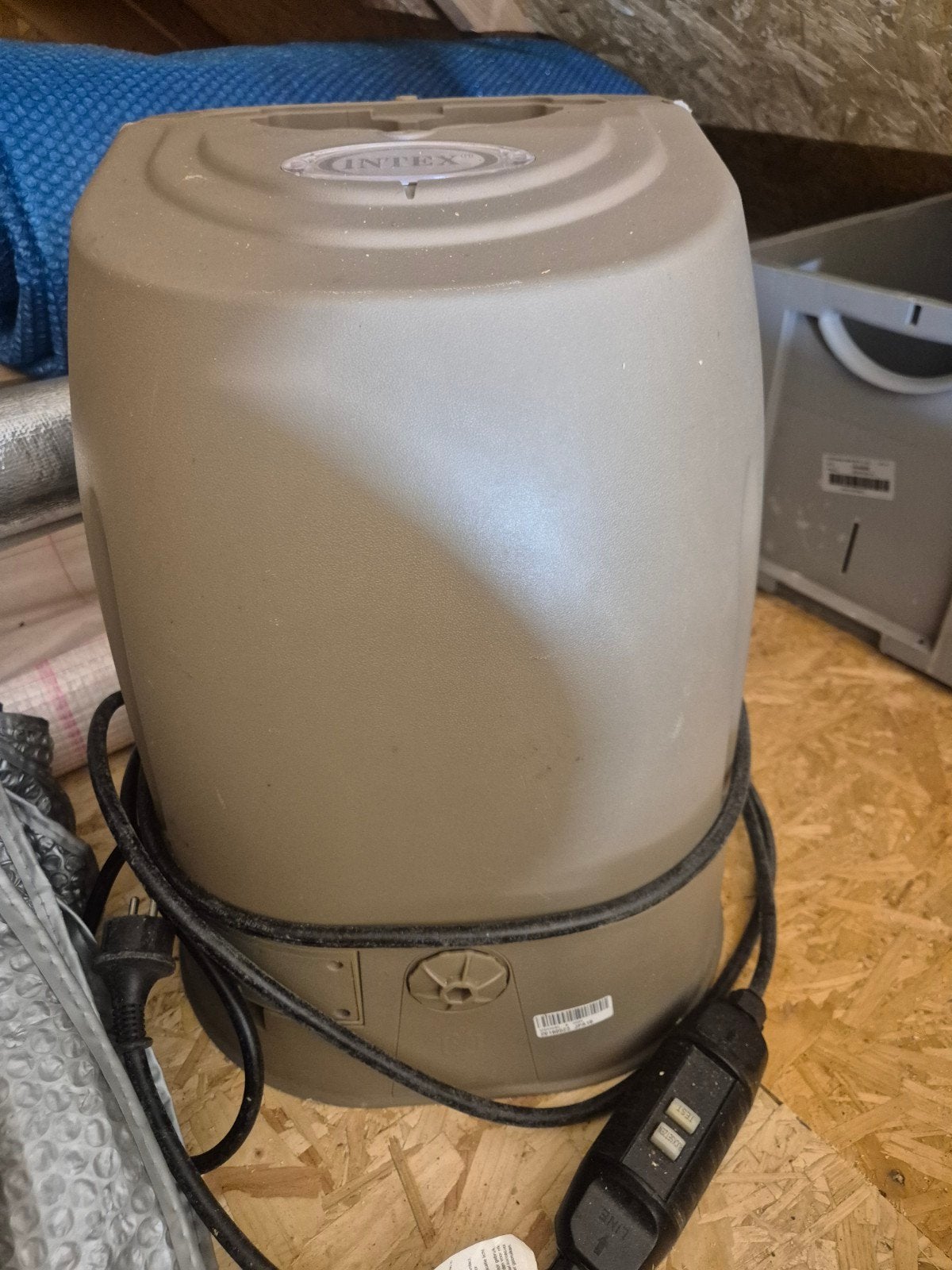 Intex pomp voor jacuzzi, Ophalen, Gebruikt, Pomp, Opblaasbaar