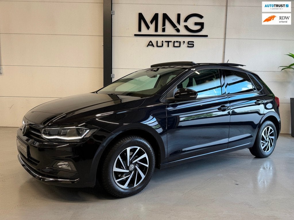 Volkswagen POLO 1.5 TSI Highline DSG|PANO|StoelVw|Camera, Auto's, Volkswagen, Euro 6, 4 cilinders, 150 pk, 610 kg