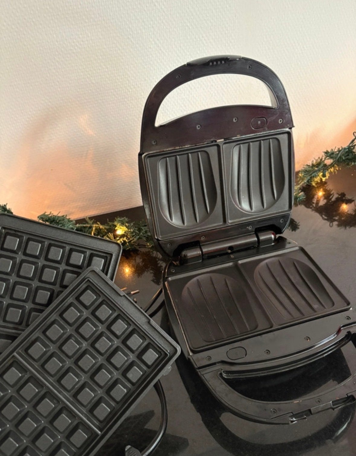 Tefal Snack Time wafelijzer en tosti-apparaat, Ophalen of Verzenden, Uitneembare platen, Zo goed als nieuw