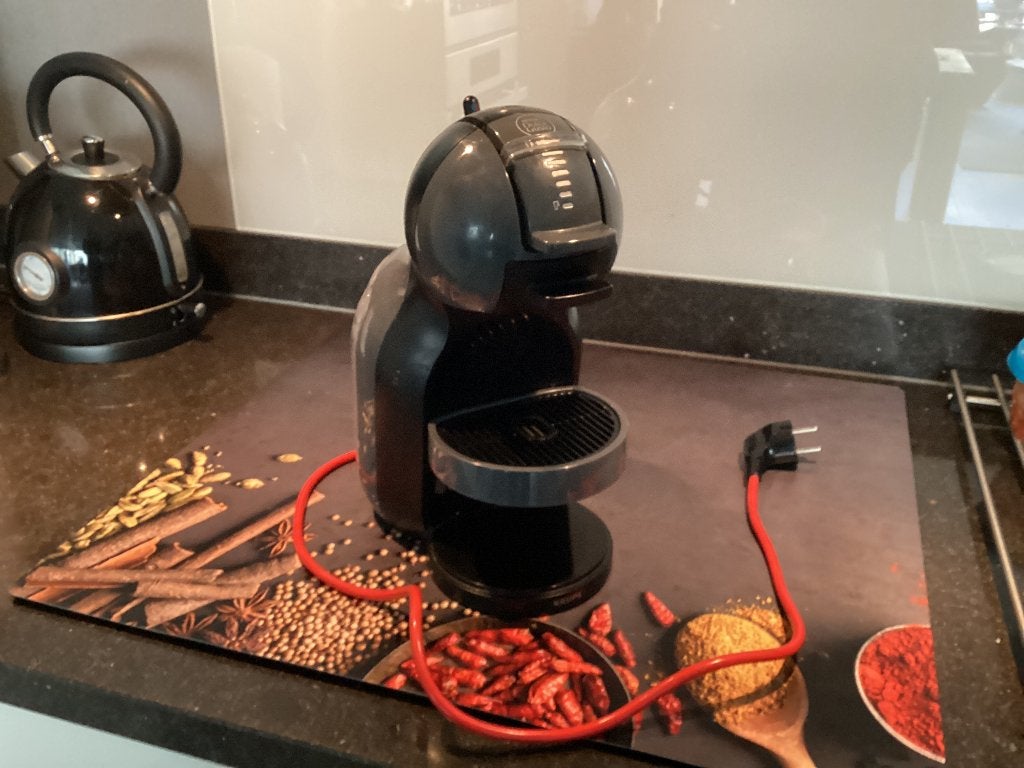 Dolce gusto van krups, Ophalen, Afneembaar waterreservoir, Gebruikt, Koffiemachine