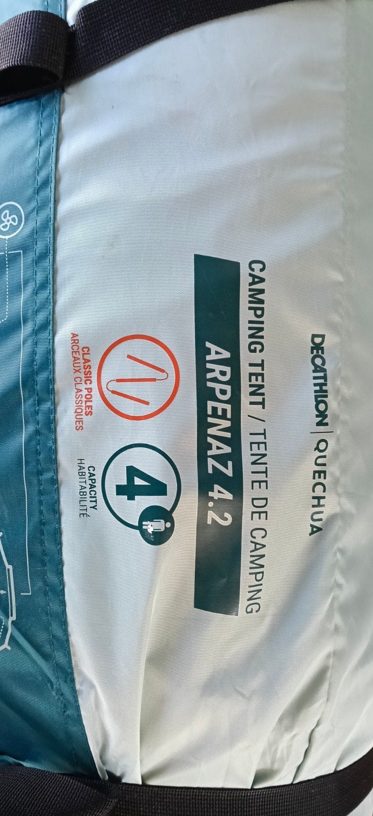 Quechua Arpenaz 4.2 Kampeertent voor 4 personen, Ophalen of Verzenden, Zo goed als nieuw, Tot en met 4
