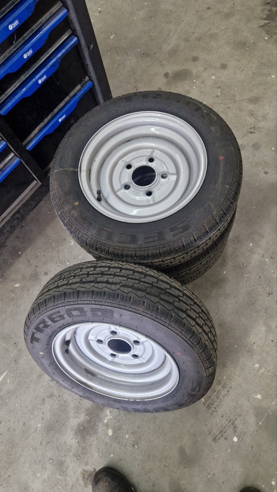 Knappe zware aanhanger wielen 5x112, Auto diversen, Aanhangwagen-onderdelen, Ophalen, Zo goed als nieuw