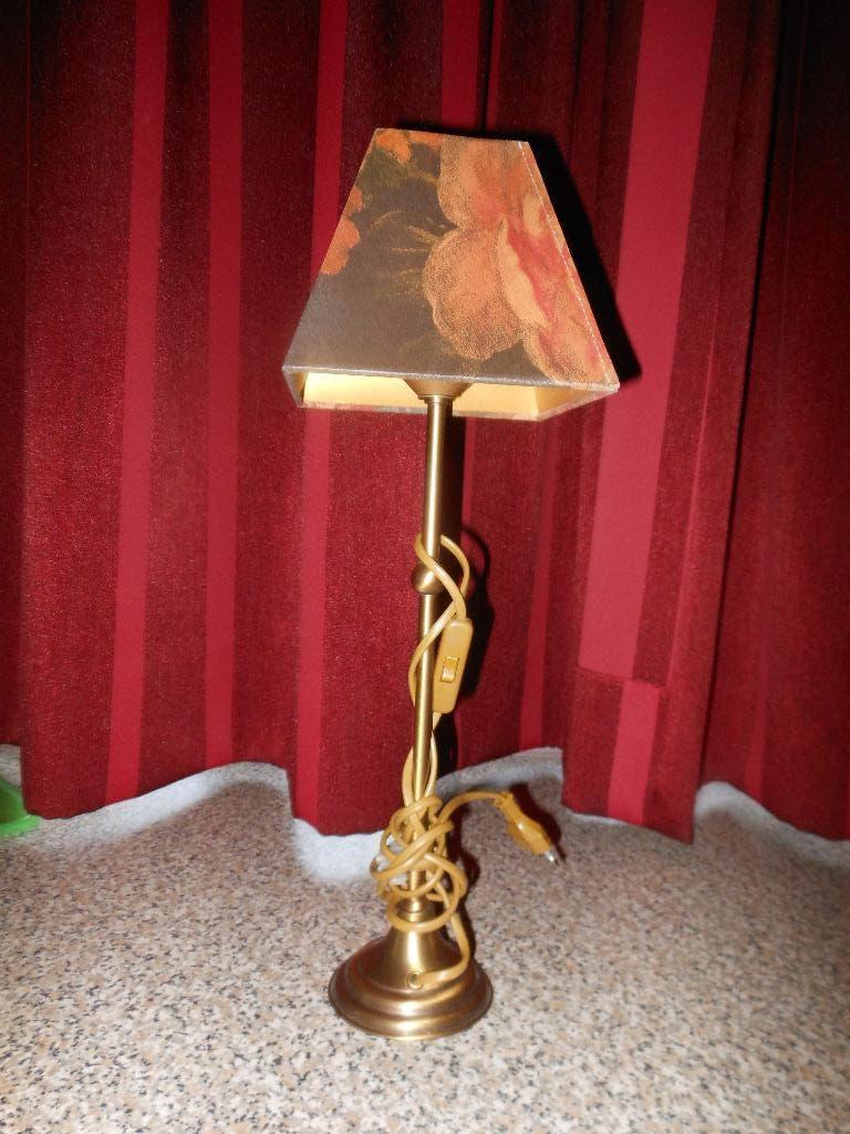 lampje, Ophalen, Zo goed als nieuw, Stof, Minder dan 50 cm