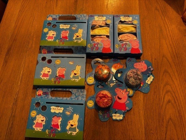 Partij Peppa Pig bad Frizzers,confetti en soap (advr 121), Ophalen of Verzenden, Nieuw, Bad & Douche