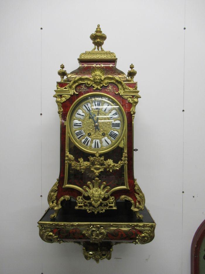 Oer 10077 ANTIEK rood boulle klokje op console, Antiek en Kunst, Ophalen