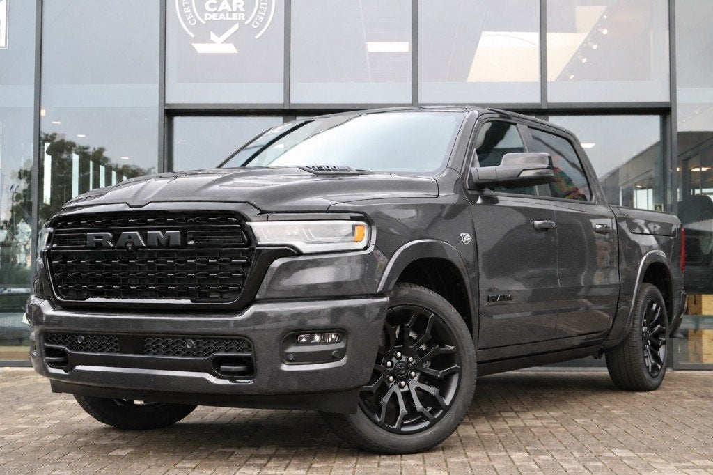 Dodge RAM PICKUP 1500 5.7i V8 4x4 HEMI LIMITED / NEW MODEL 2, Automaat, Huisgarantie, Met garantie (alle), Zwart