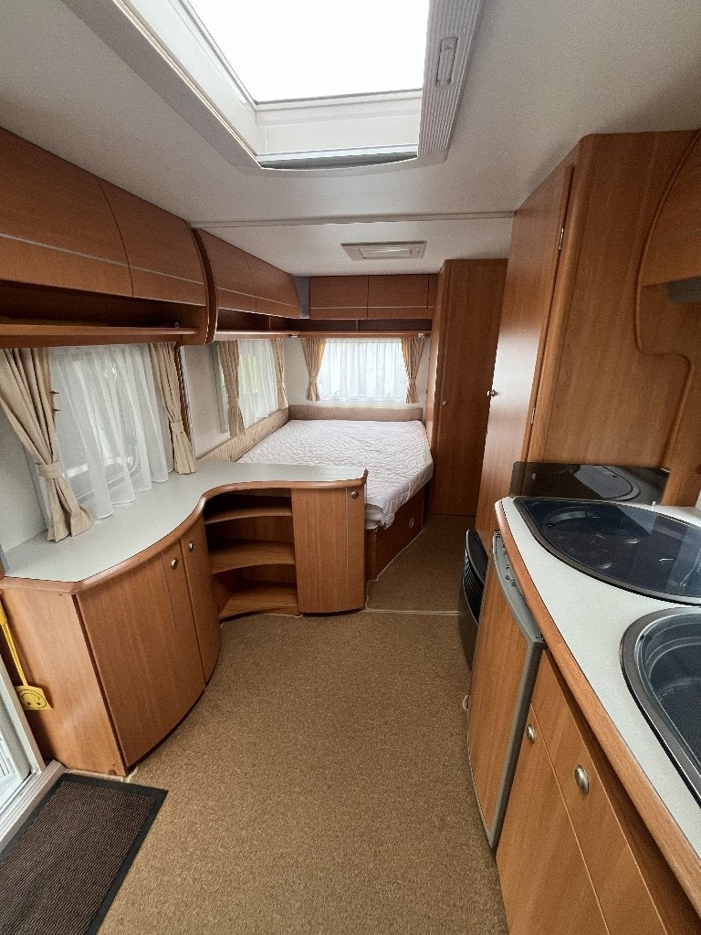 Bijna nieuwstaat! Home-Car Racer 49. Unieke indeling, Caravans en Kamperen, Home-car, Rondzit, Schokbreker, 5 tot 6 meter
