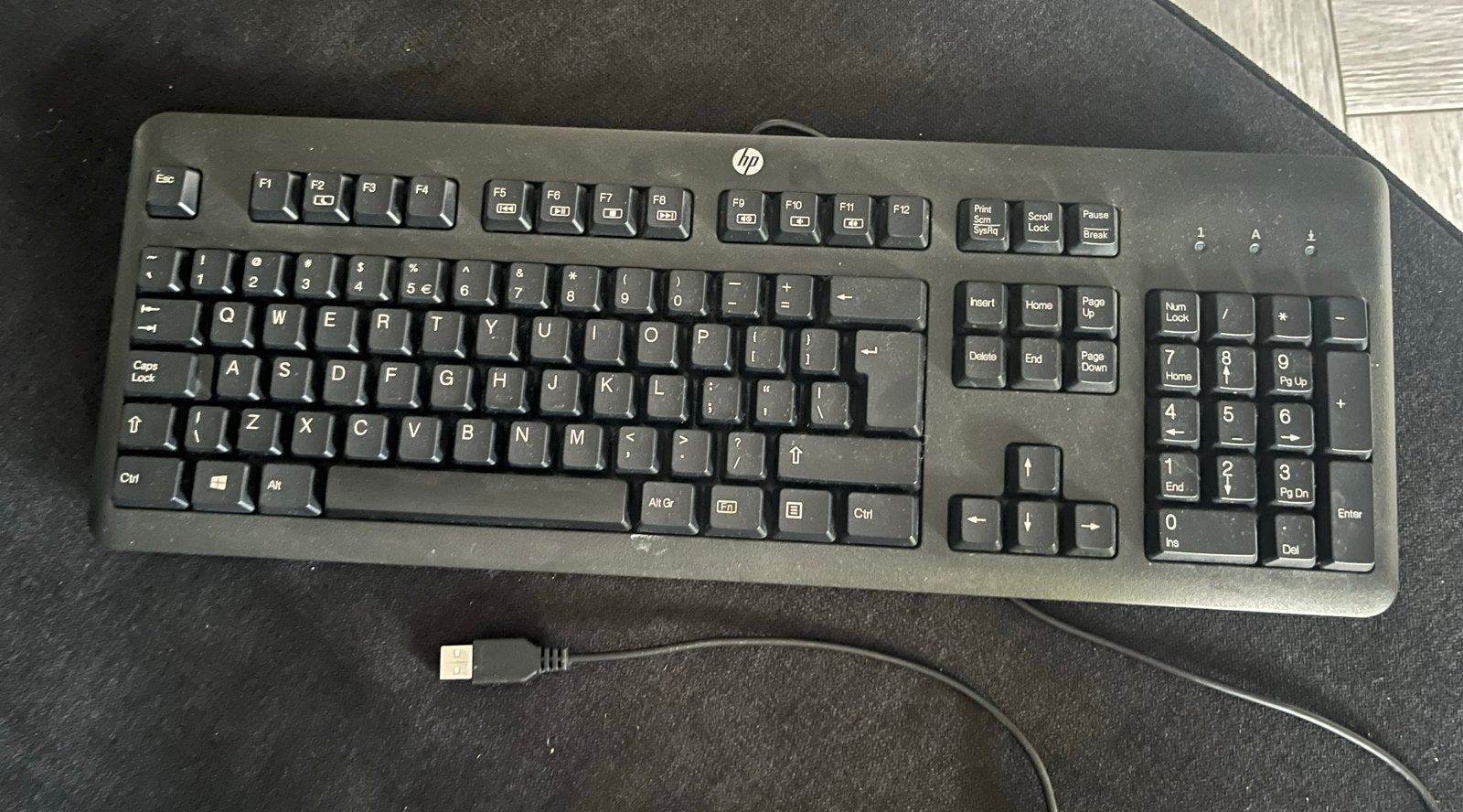 HP Bedraad Toetsenbord - QWERTY - 46x16cm, Computers en Software, Gebruikt, Ophalen of Verzenden, Qwerty, Numeriek gedeelte