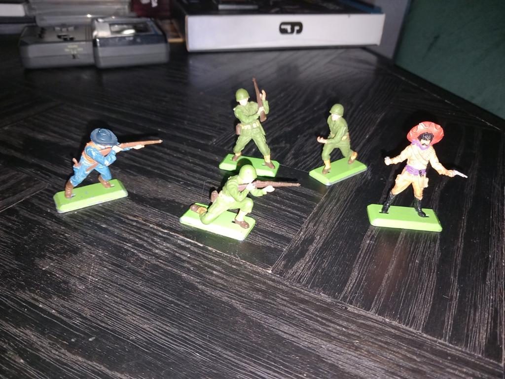 Vintage Soldaten en Figuren britains, Gebruikt, Ophalen of Verzenden, ., .