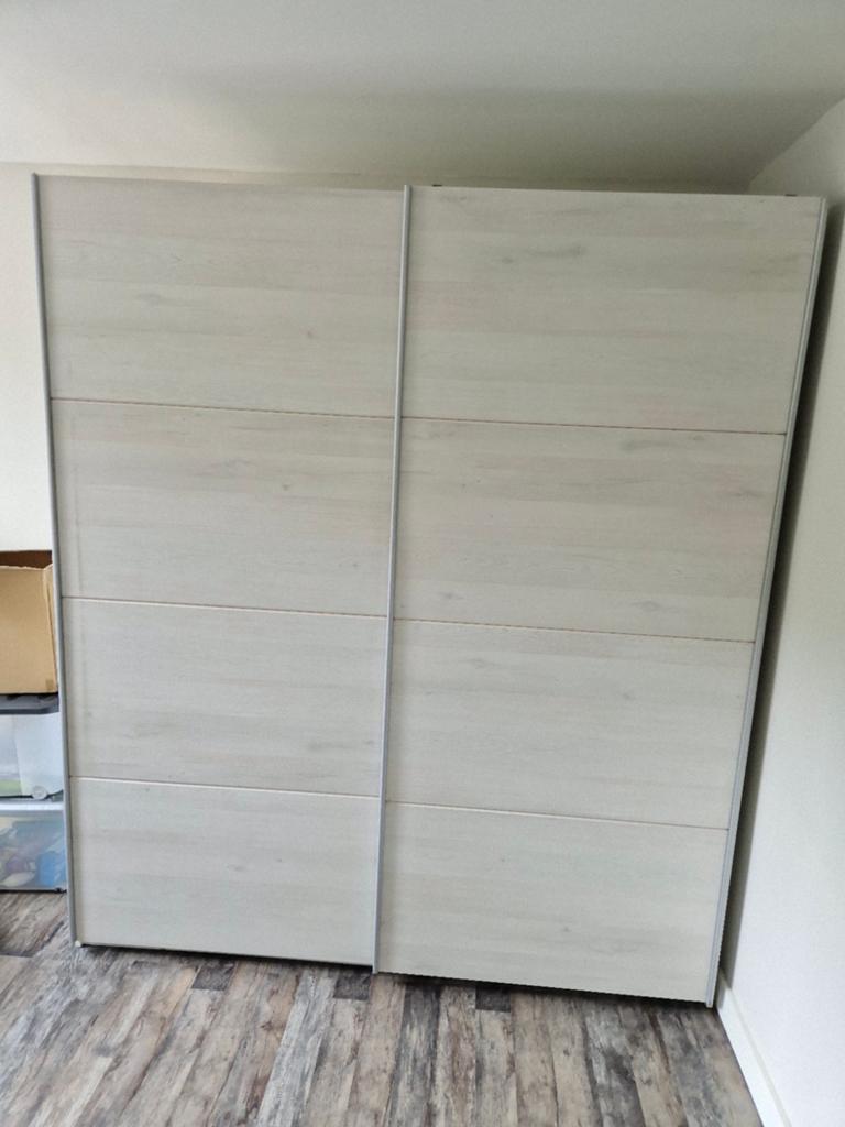 Kast 200 cm hoog, 181 cm breed, Huis en Inrichting, Kasten | Kledingkasten, Met deur(en), 200 cm of meer, 150 tot 200 cm, Ophalen of Verzenden