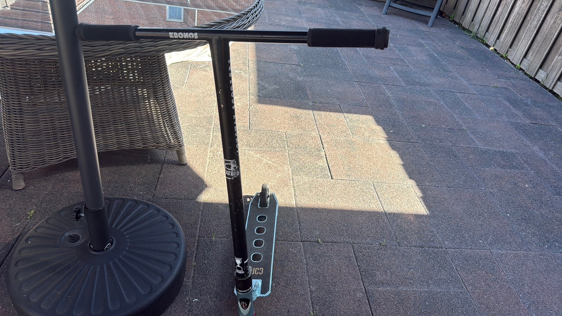 stuntstep custom, Fietsen en Brommers, Steps, Ophalen of Verzenden, Zo goed als nieuw, Gewone step