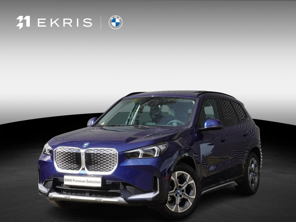 BMW iX1 eDrive20 | Comfort Access | Glazen panoramadak | Ext, Auto's, BMW, Met garantie (alle), 204 pk, SUV of Terreinwagen, 1840 kg