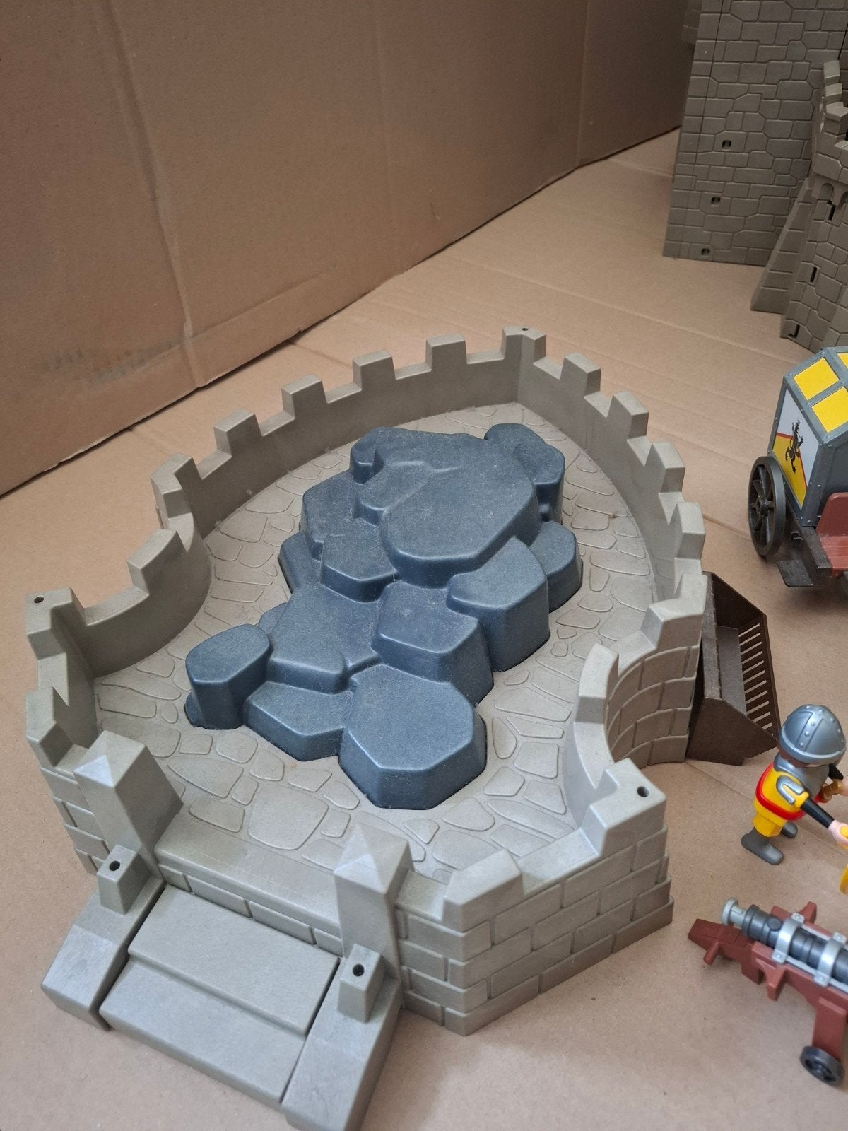 Foto 16 van Playmobil Kasteel van de Leeuwenridders 4865 met extra's