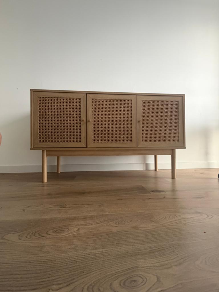 Dressoir jysk halmstad, Huis en Inrichting, Kasten | Televisiemeubels, Ophalen, 150 tot 200 cm, Zo goed als nieuw, Minder dan 100 cm
