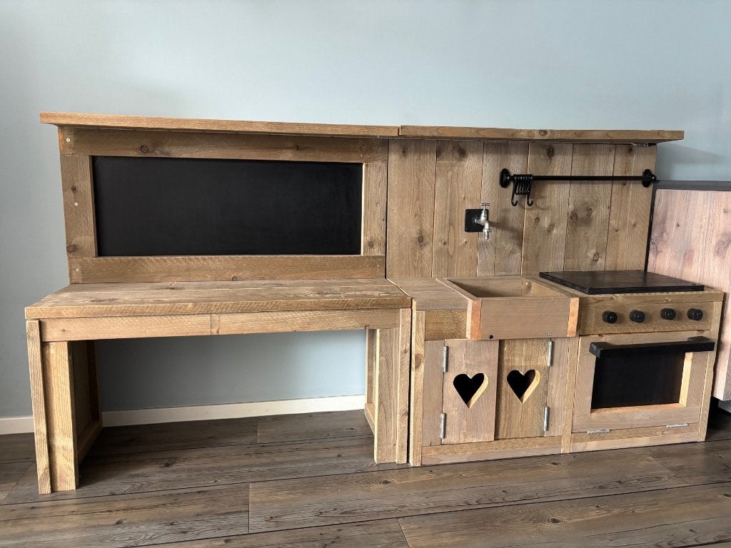Steigerhout combi kinderkeuken + speeltafel met krijtbord, Ophalen, Zo goed als nieuw