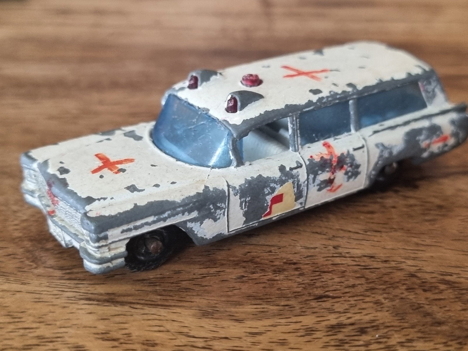 Matchbox Lesney S&S Cadillac Ambulance No. 54, Ophalen of Verzenden, Gebruikt, Overige typen