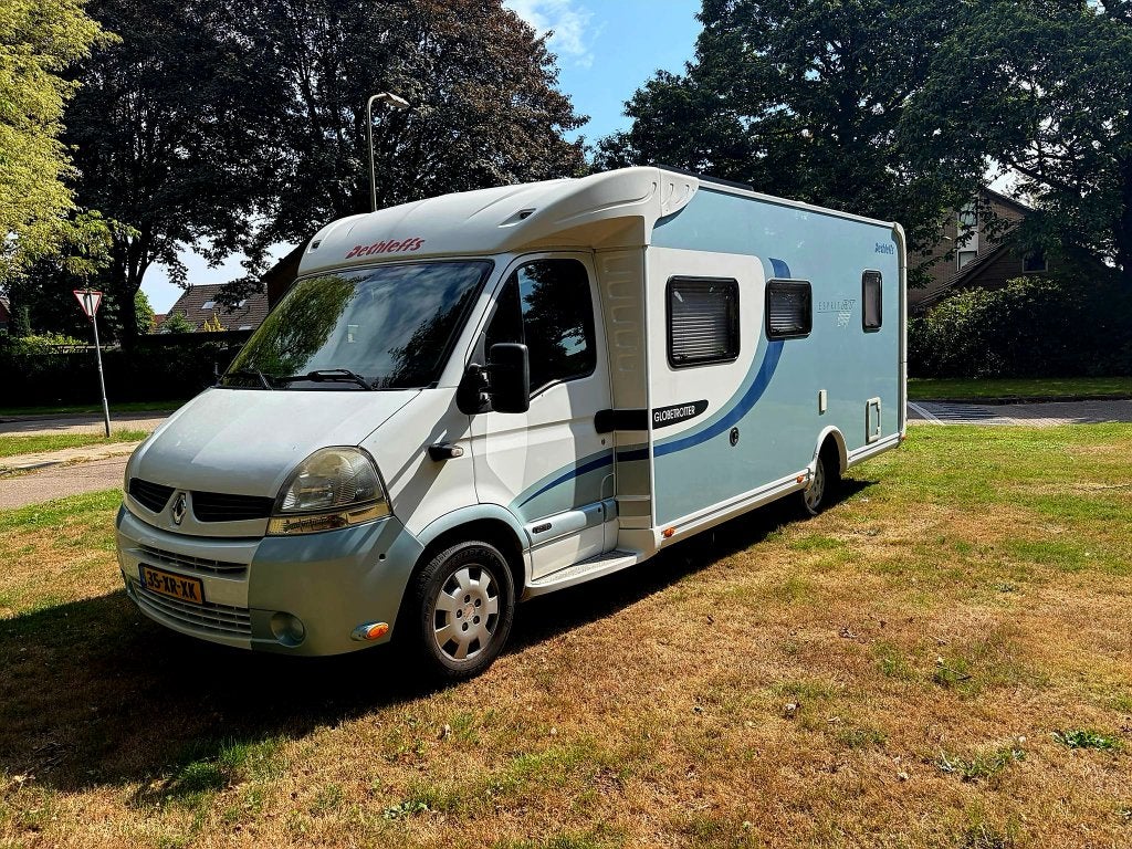 Camper dethleffs globetrotter, Luifel, Chemisch toilet, Standaard zit, Ringverwarming