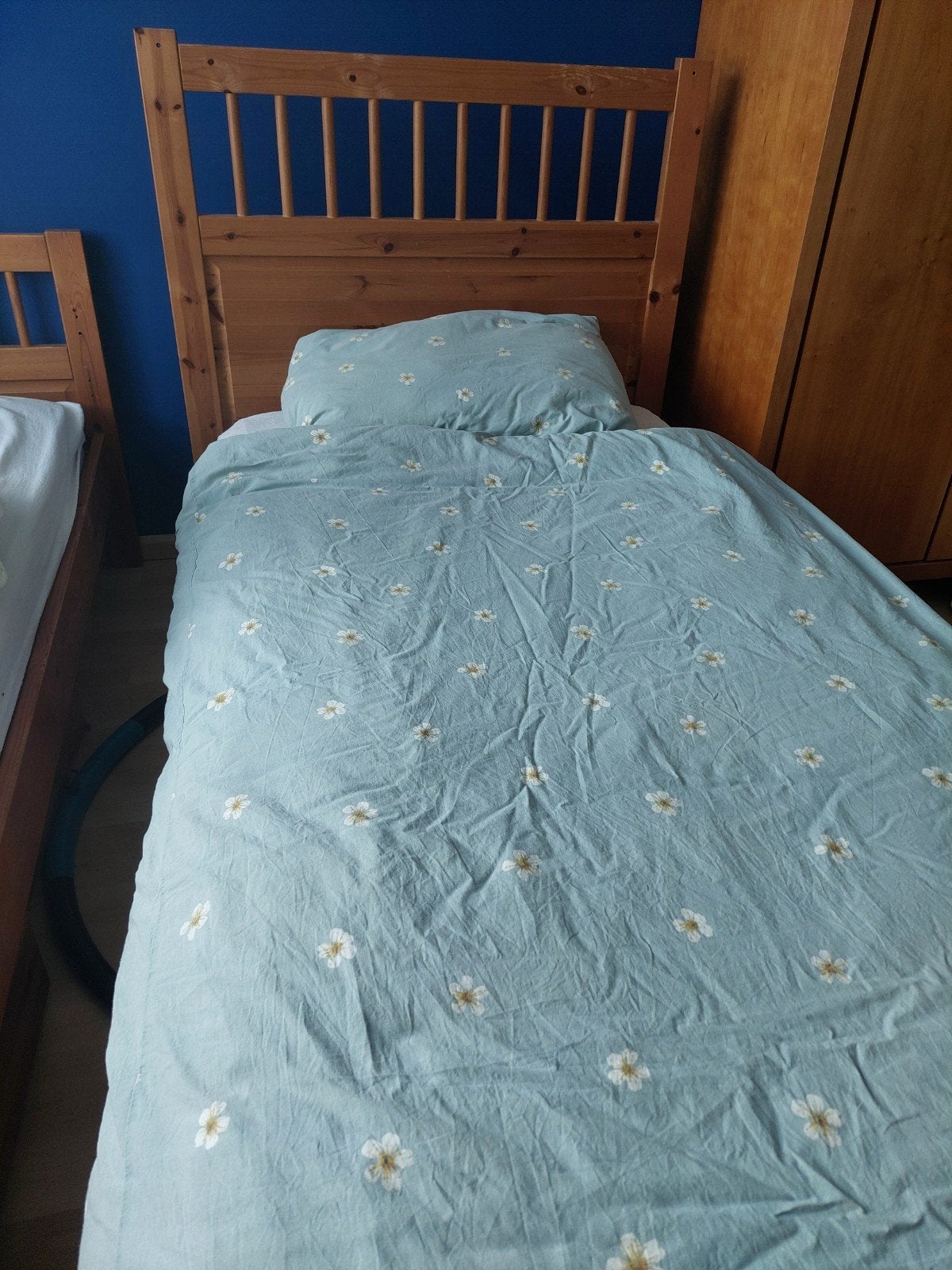 houten Ikea Hemnes eenpersoonsbed met lattenbodem 90x200, Ophalen, Gebruikt, 90 cm, Eenpersoons