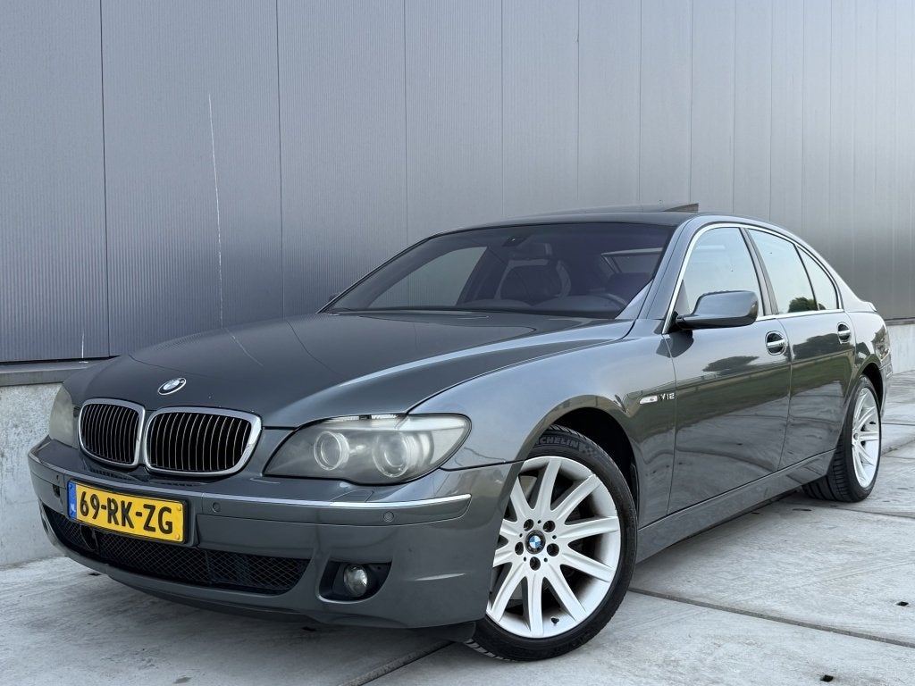BMW 7 Serie 760i V12 445PK / Alcantara / *NAP* / Softclose /, Automaat, Gebruikt, Zwart, 12 cilinders