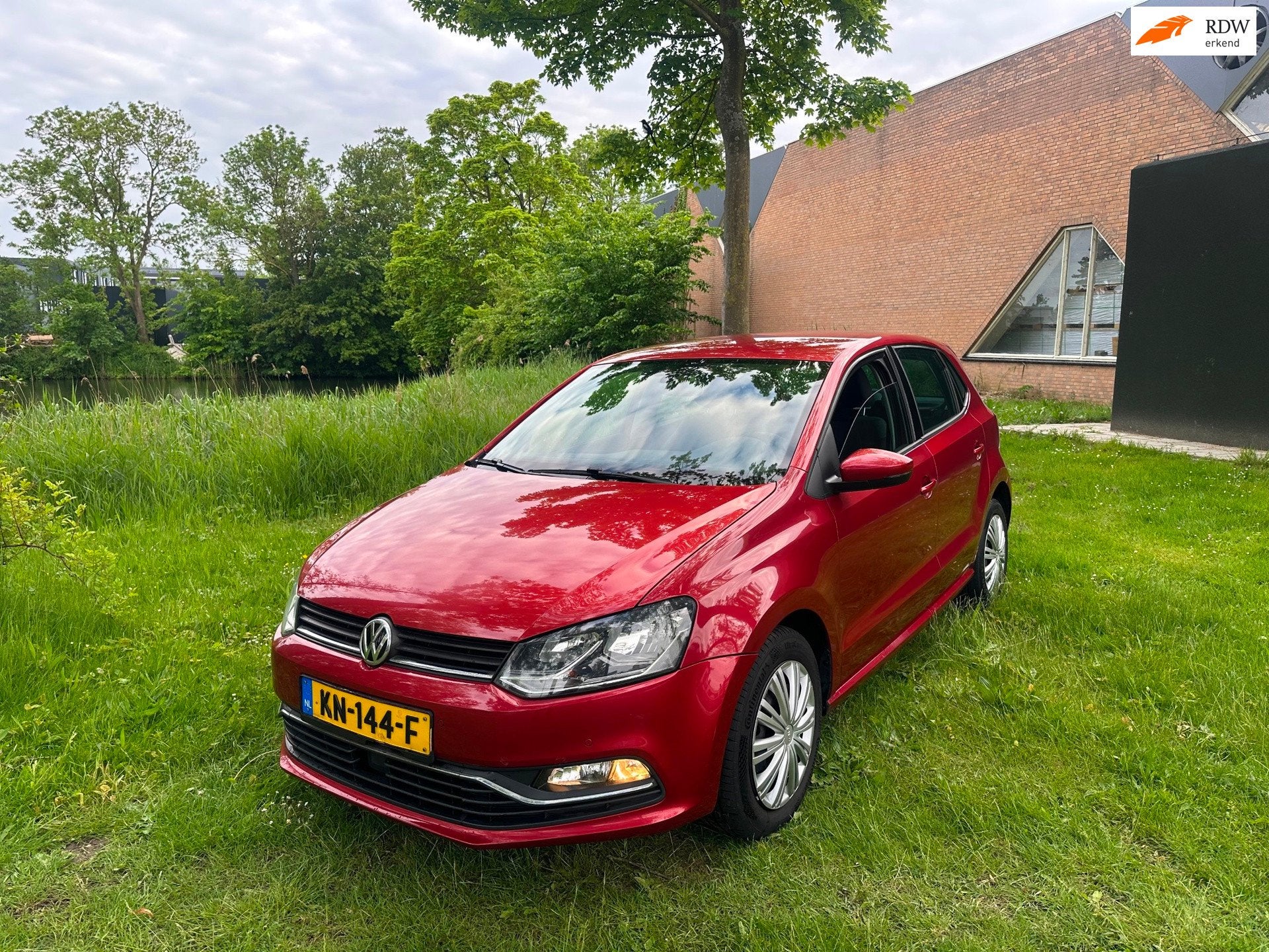Volkswagen Polo 1.2 TSI Highline DSG Airco Cruise Clima Assi, Auto's, Euro 6, 4 cilinders, 1039 kg, Bedrijf