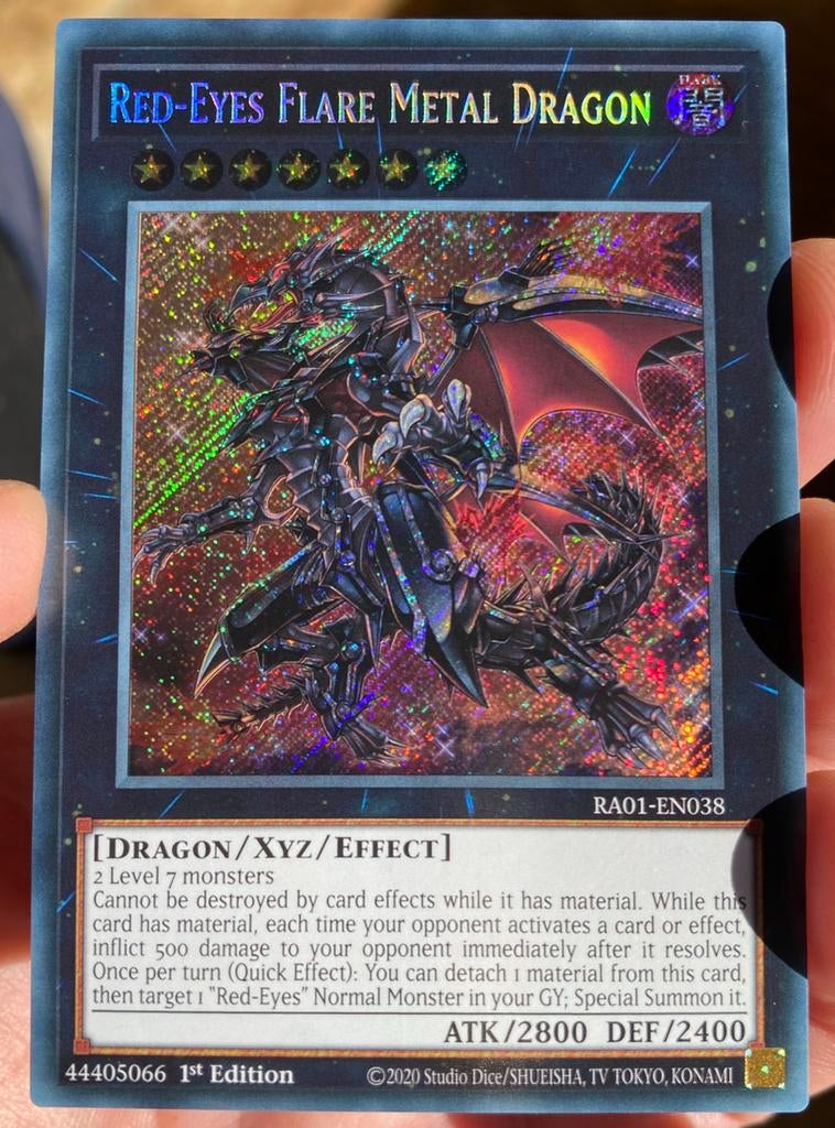 Yu-Gi-Oh! Red-Eyes Flare Metal Dragon RA01 1st Edition !, Ophalen of Verzenden, Zo goed als nieuw, Losse kaart, Foil