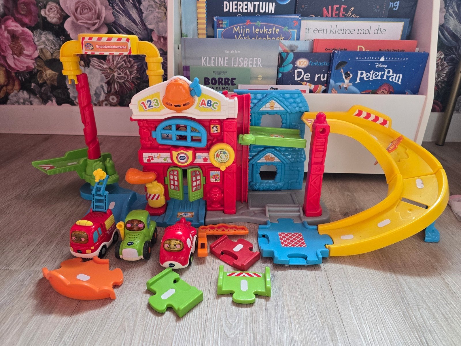 VTech Toet Toet Auto's Garage en Brandweerkazerne Set, Kinderen en Baby's, Ophalen of Verzenden, Gebruikt