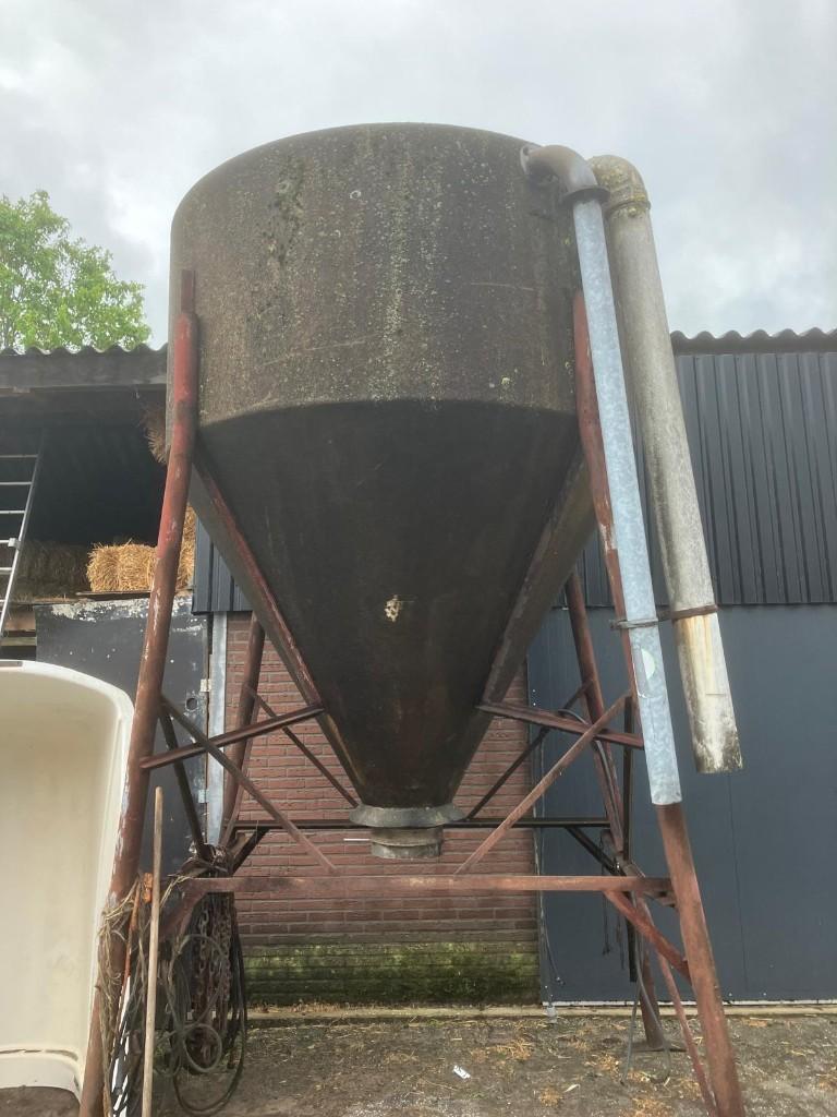 Brok silo