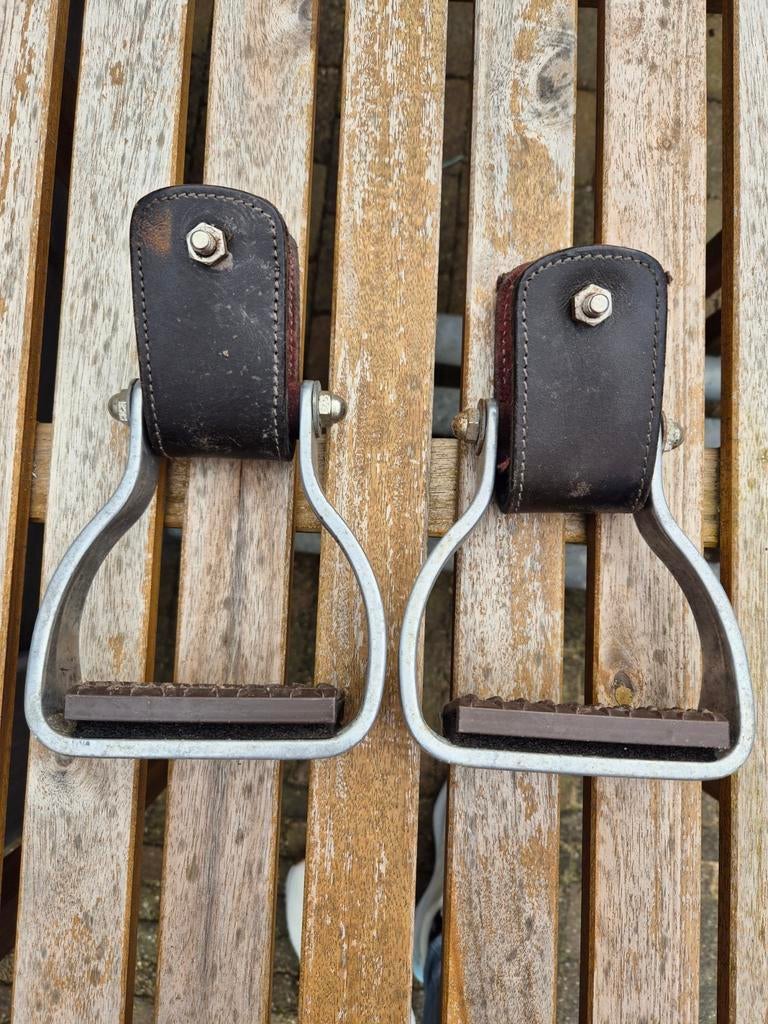 Barefoot western beugels, Dieren en Toebehoren, Ophalen, Western