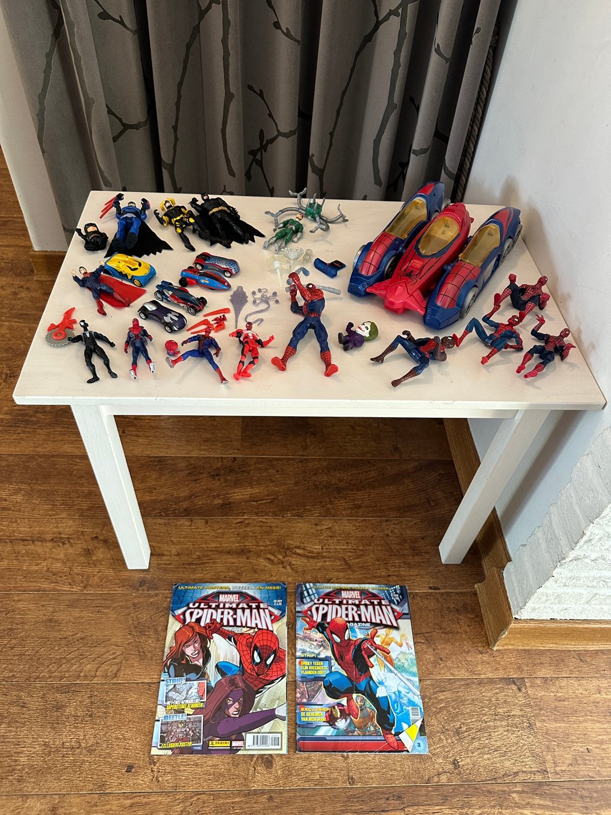 Marvel speelgoed spiderman batman superman met auto, Ophalen of Verzenden, Zo goed als nieuw
