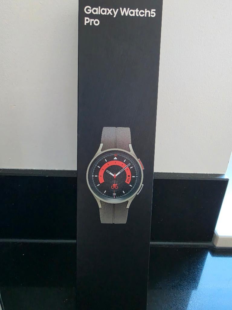 Samsung Galaxy Watch 5 Pro, Sieraden, Tassen en Uiterlijk, Smartwatches, Hoogte, Samsung ⌚️, Ophalen of Verzenden, Zo goed als nieuw