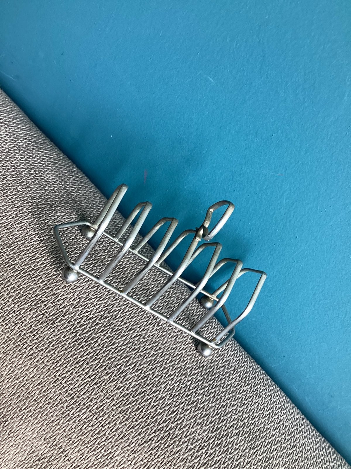 Toast houder, Verzenden