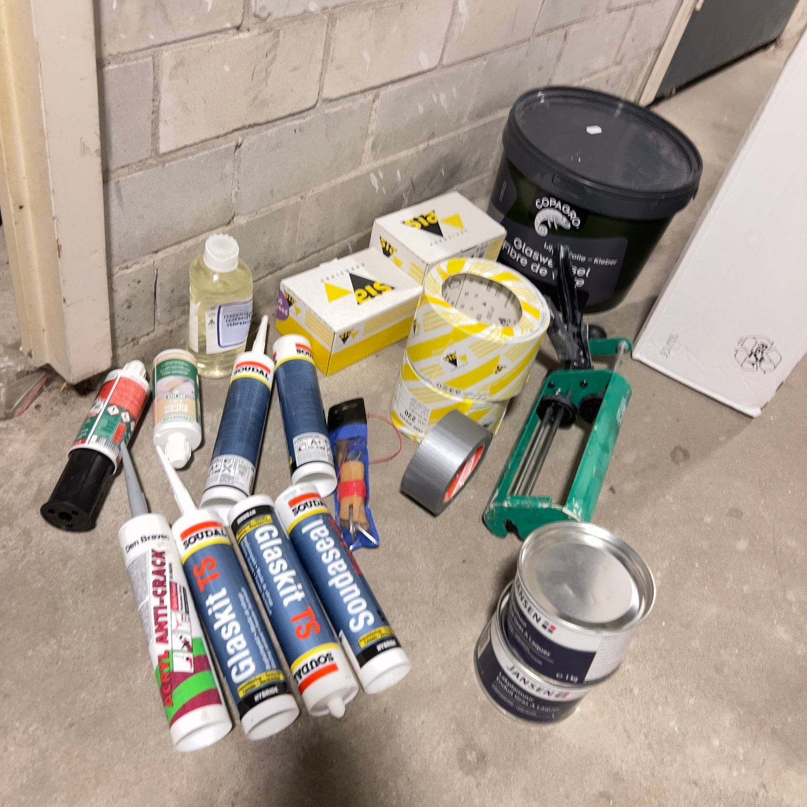 Soudal Glaskit, kitpistool, tape en verf, Doe-het-zelf en Verbouw, Verf, Beits en Lak, Overige kleuren, Nieuw, Ophalen of Verzenden