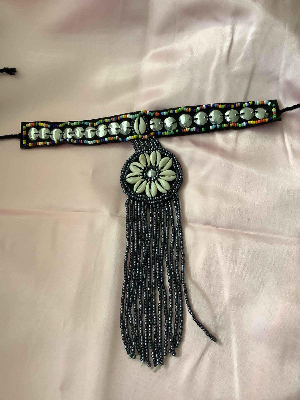 Mooie handgemaakte Afrikaanse ketting, Ophalen of Verzenden, Zo goed als nieuw, Overige materialen