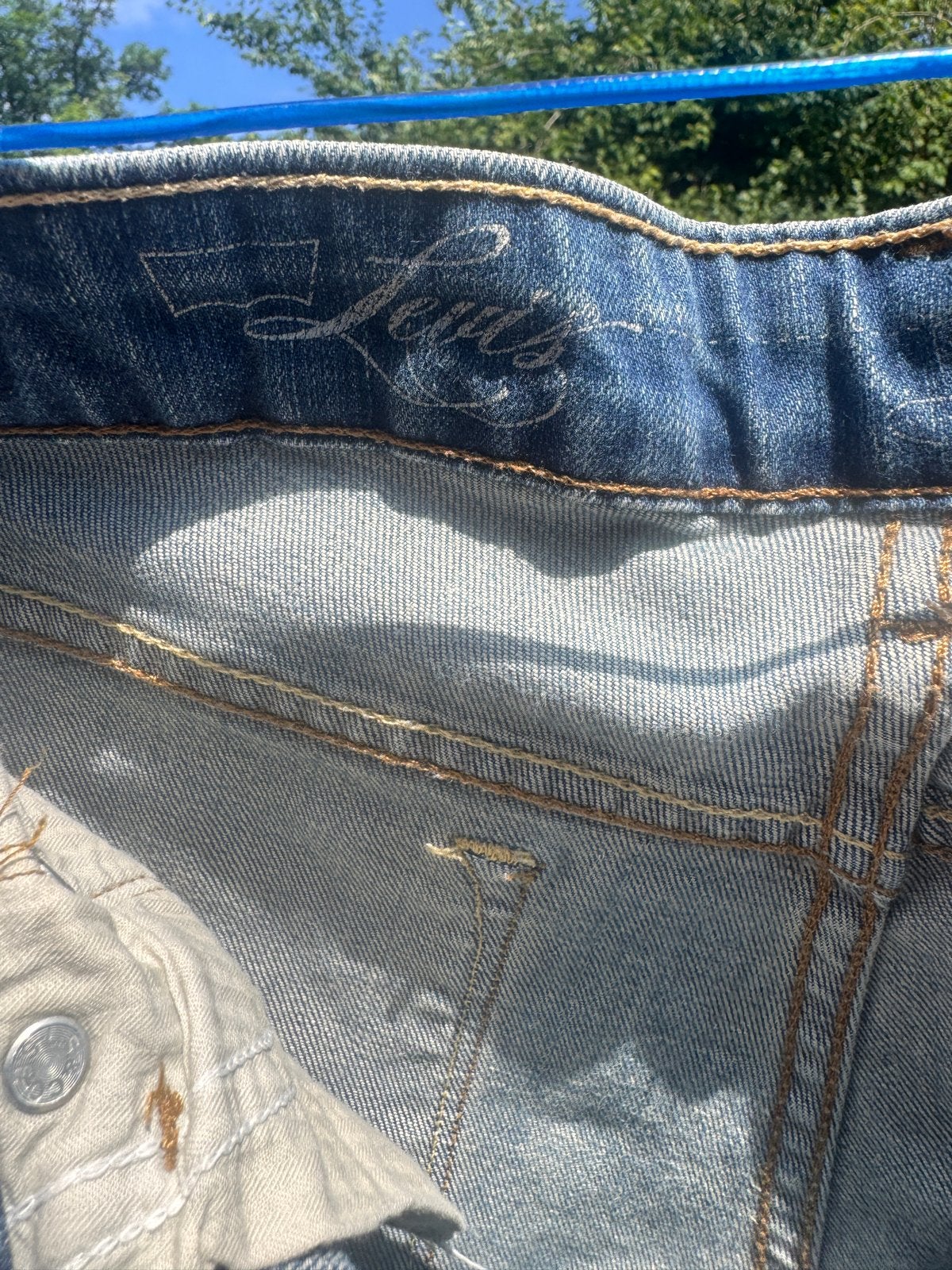 3x Jeans: Levi's, 7 For All Mankind, Bershka (mt 28, 10-14 j, Kleding | Dames, Ophalen of Verzenden, Zo goed als nieuw, Blauw