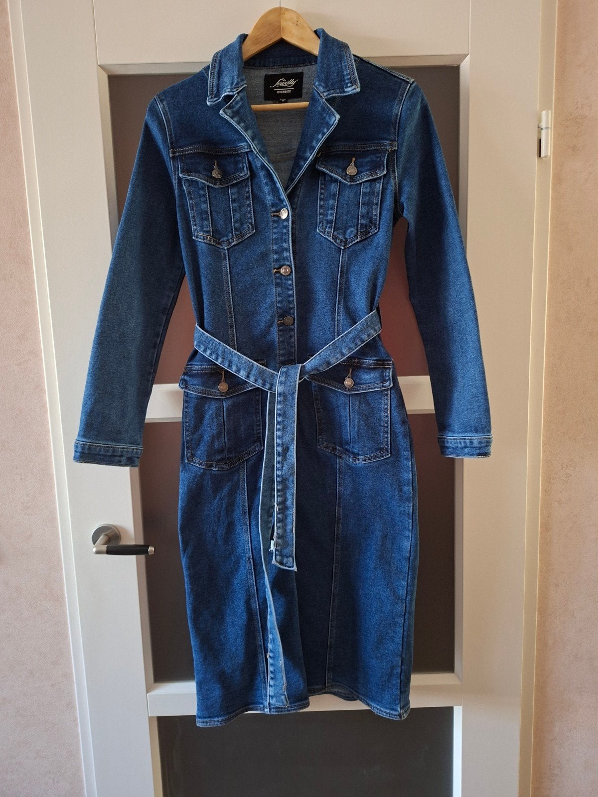 Spijkerjurk met ceintuur - Jewelly Oversize, Kleding | Dames, Blauw, Zo goed als nieuw, Maat 36 (S), Onder de knie