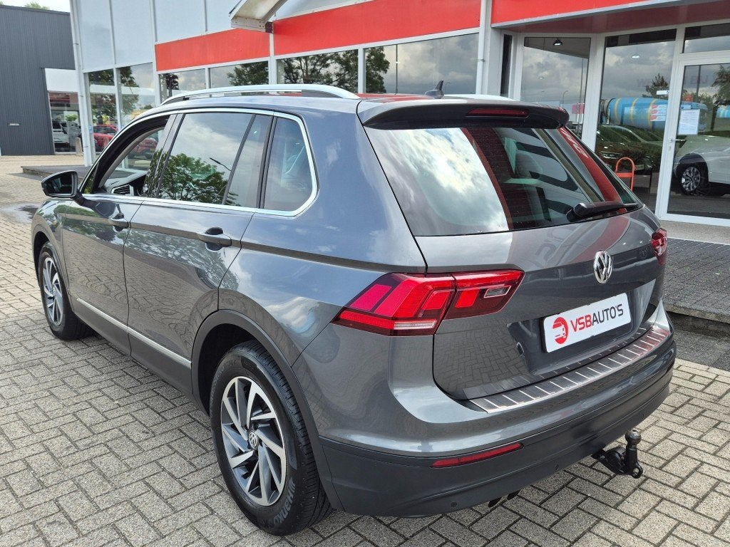 Volkswagen TIGUAN 1.4 TSI ACT. 150PK SOUND NAVIGATIE TREKHAA, Gebruikt, Huisgarantie, Handgeschakeld, SUV of Terreinwagen