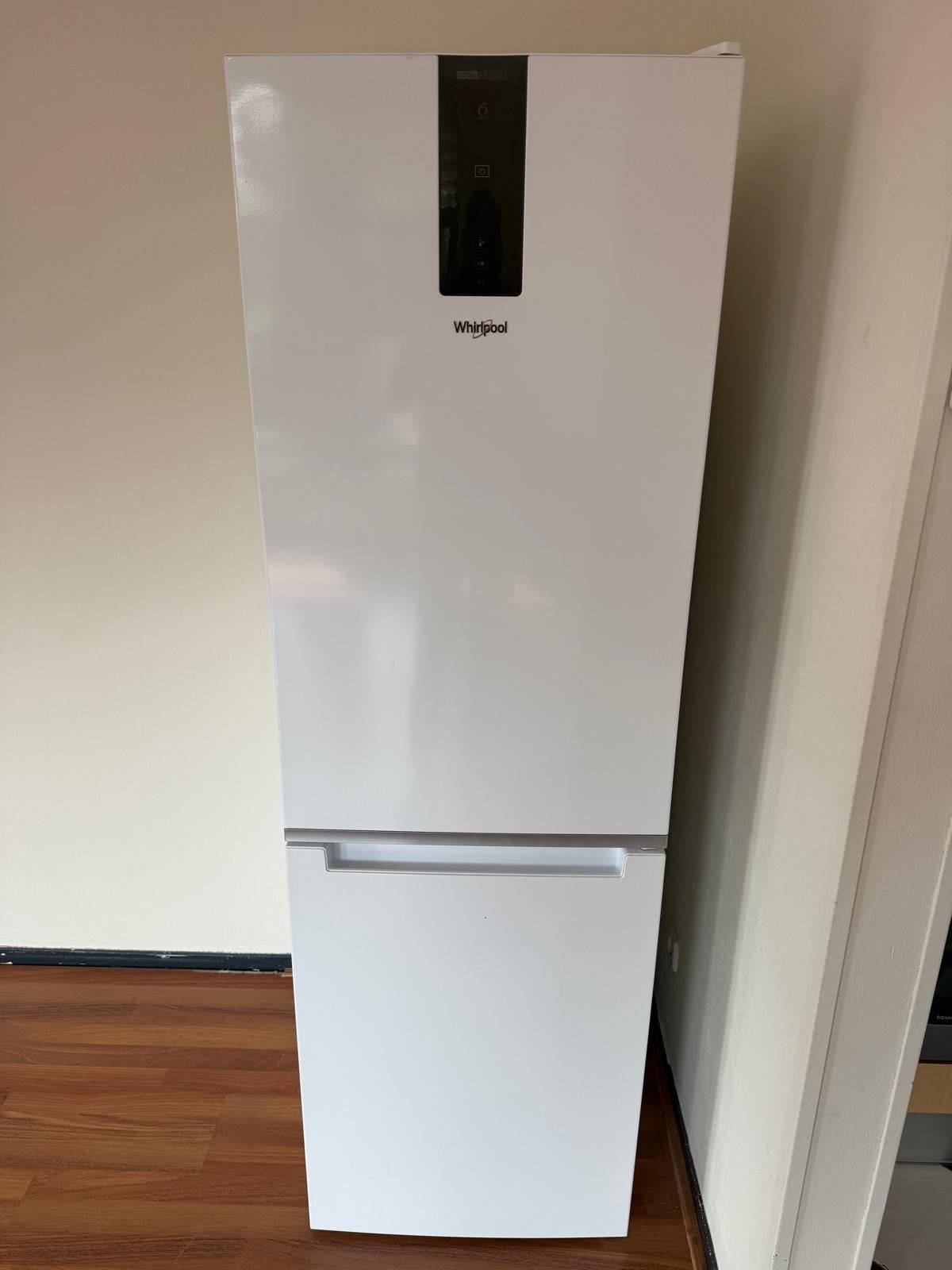 Whirlpool Koelkast met Vriezer - Zo goed als nieuw, Ophalen, 200 liter of meer, 60 cm of meer, Met aparte vriezer