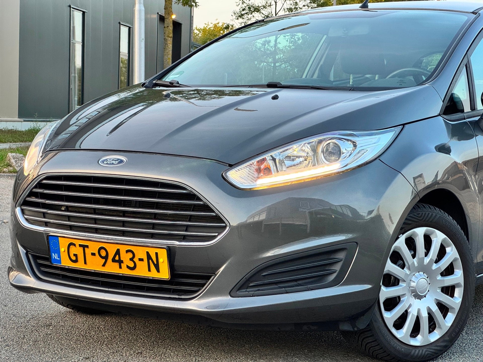 Ford Fiesta 1.0 Style|INCL NW DISTRIBUTIERIEM|INCL GROTE BEU, Dealer onderhouden, Gebruikt, 525 kg, Verwarmde buitenspiegels
