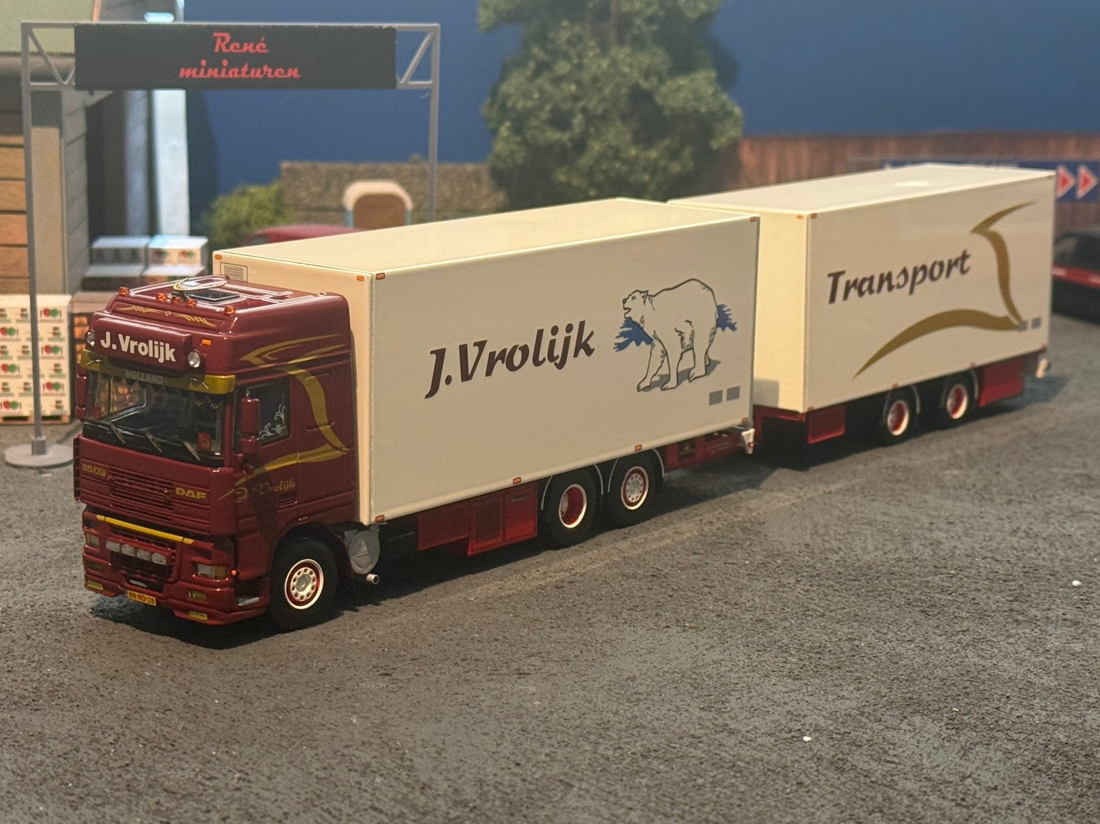 Wsi daf combi jeroen vrolijk. Nieuw zonder kleedje, Hobby en Vrije tijd, Modelauto's | 1:50, Wsi, Wsi, Nieuw, Ophalen of Verzenden