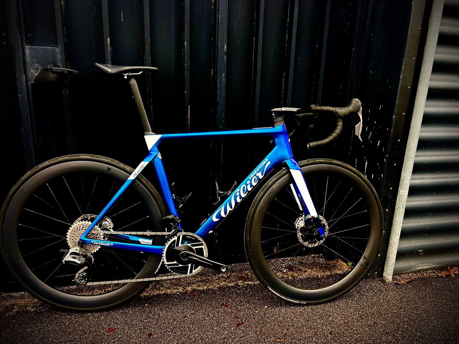 2025 Wilier Filante SLR Sram red E1 AXS disc, Large / 56 cm, Fietsen en Brommers, 28 inch, Carbon, Zo goed als nieuw, Meer dan 20 versnellingen