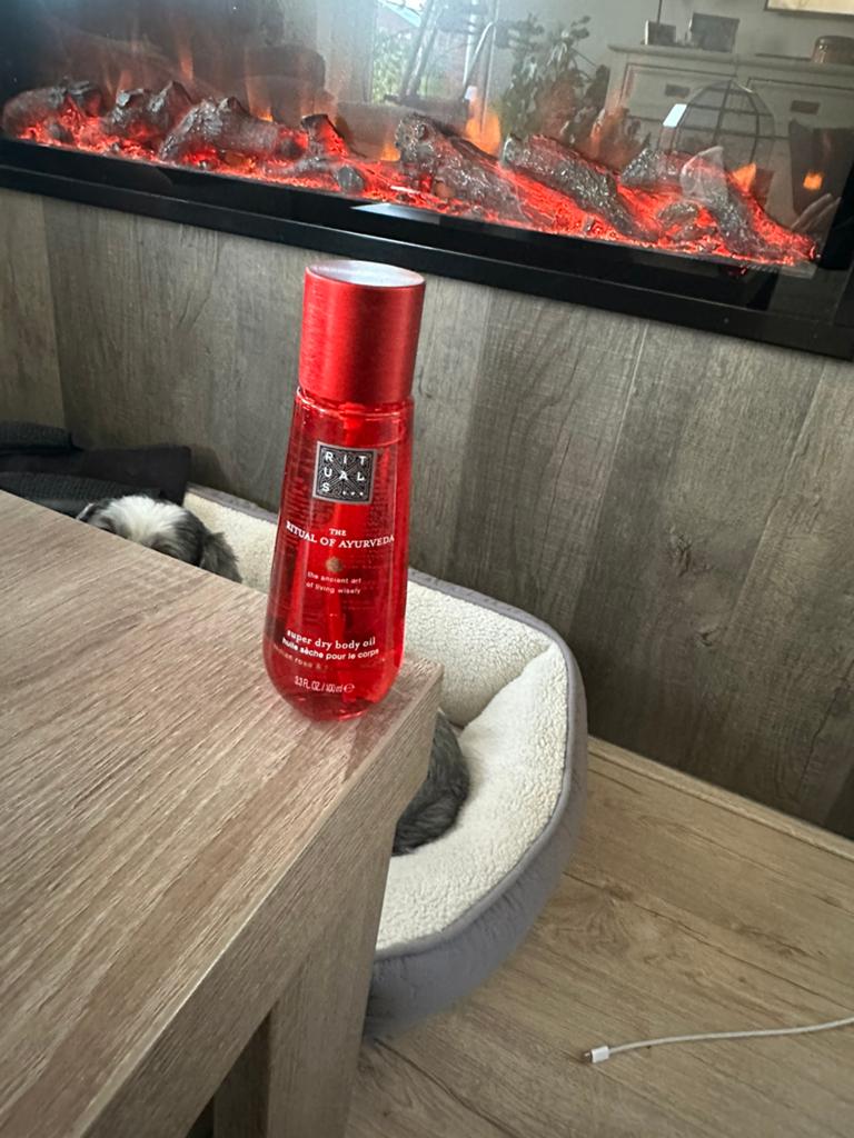 Rituals Ayurveda super dry body oil, Ophalen of Verzenden, Nieuw, Bodylotion, Crème of Olie